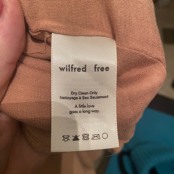 Aritzia Wilfred Nude Long Cami Slip - Picture 7 of 7